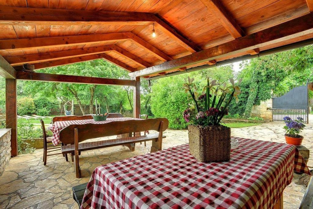 הוילה Žminj Casa Karnevali מראה חיצוני תמונה